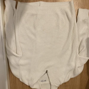 Stickad Halfzip - Zara stickad tröja. Skriv för flera bilder!