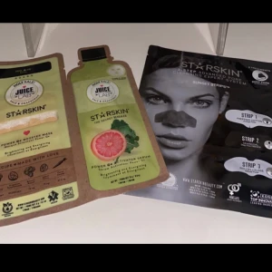 Starskin sheetmasks - 2 st sheetmasks från starskin. Bifogar länk m produktbeskrivning för dem: https://www.mankind.co.uk/starskin-juicelab-holy-kale-power-c-booster-face-mask/11494577.html | https://lyko.com/sv/starskin/starskin-essentials-sunset-strips?utm_source=varusok_se&
