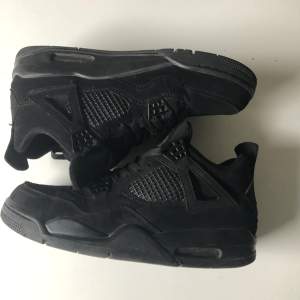 Jordan 4 black cats jag har använt den bara 1 gång för att prova. Reps  Ring 0734956467