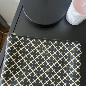 By malene birger bag - By malene birger clutch i Bra skick