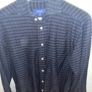 Etonskjorta  - Skick 8/10 