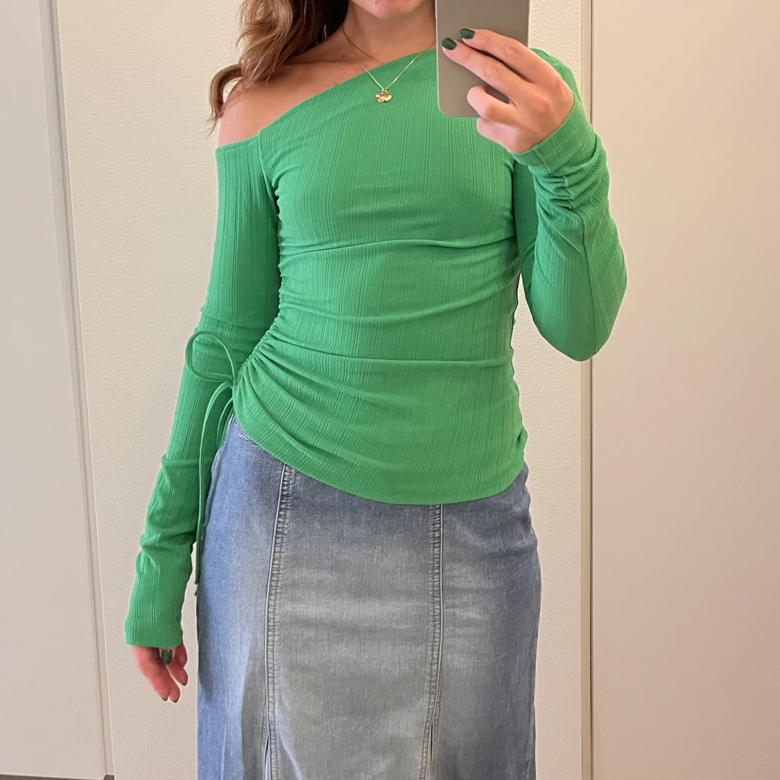 Grön offshoulder-topp💚