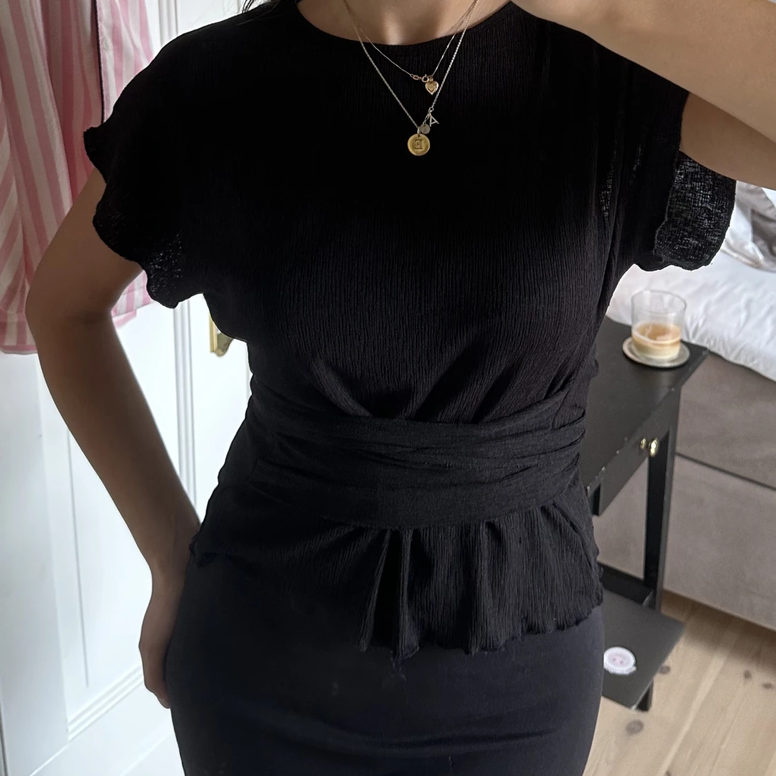 Topp från Zara med rosett  - 90