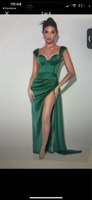 Festklänning  - Festklänning 