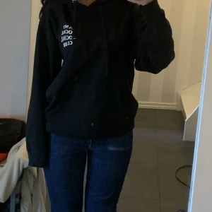 Anti social social club hoodie - Hoodie från anti social social club. Säljs då den ej används längre. Bra skick, storlek M. 