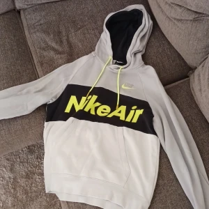 Nike air hoodie - Xs Okej skick 100% äkta