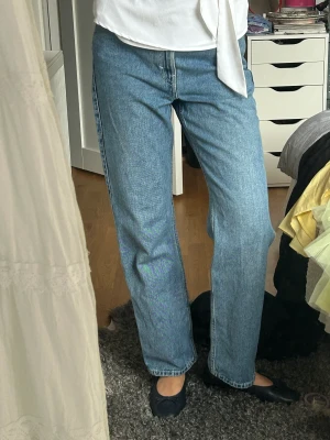 Weekday jeans - Jeans ifrån weekday i modellen rowe. Storlek 26/30