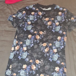 T-shirt - Fint skick