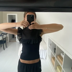 Zara blus/topp - Sjukt snygg topp ren zara