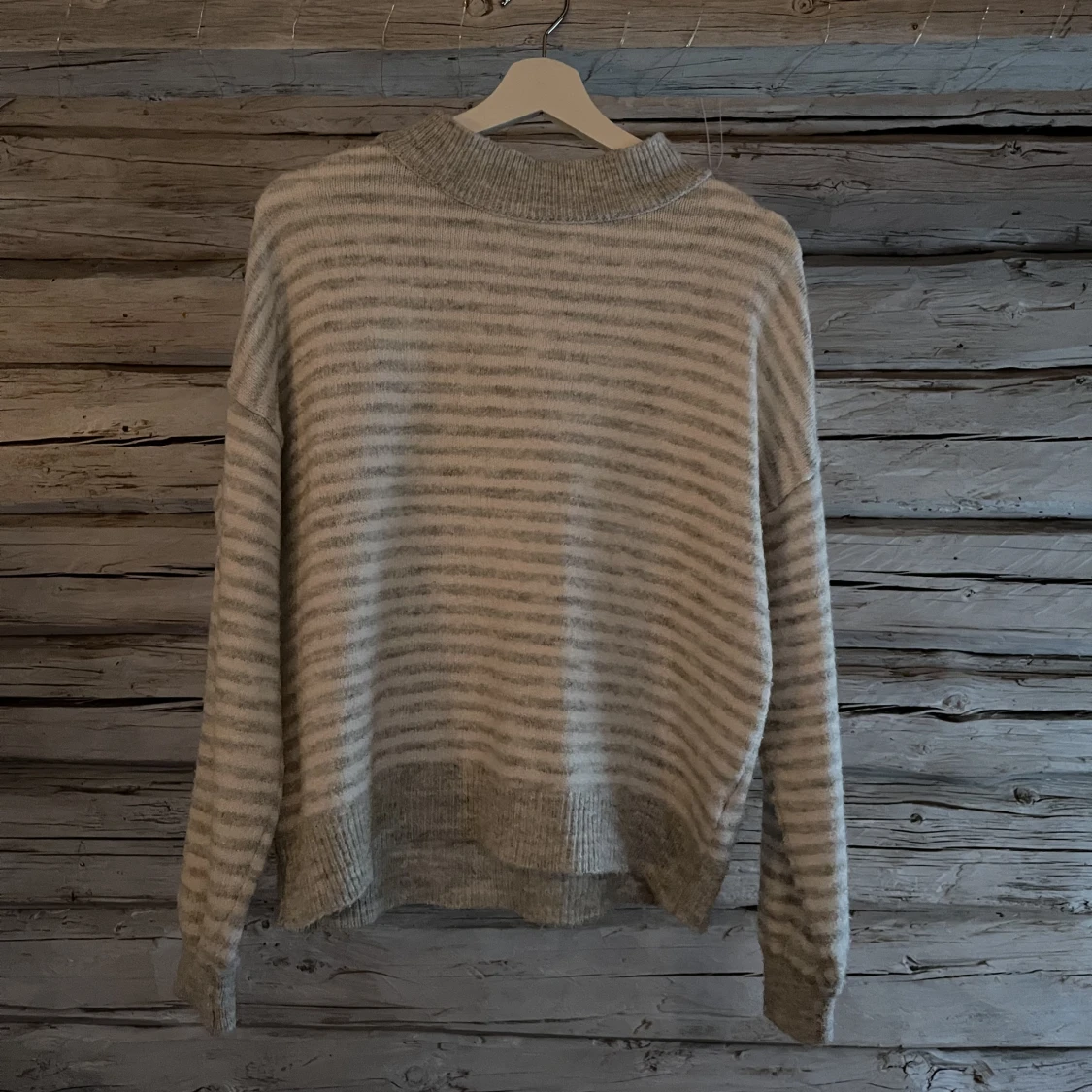 Stickad tröja 