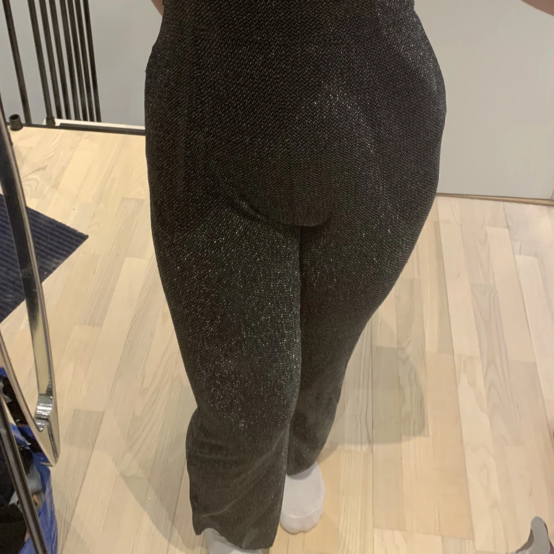 Glittrig partydress - 91