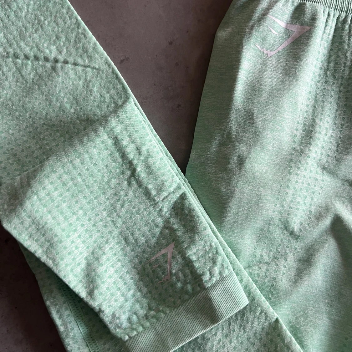 Gymshark tights  - 90