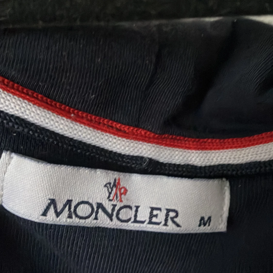 Moncler Hoodie - 91