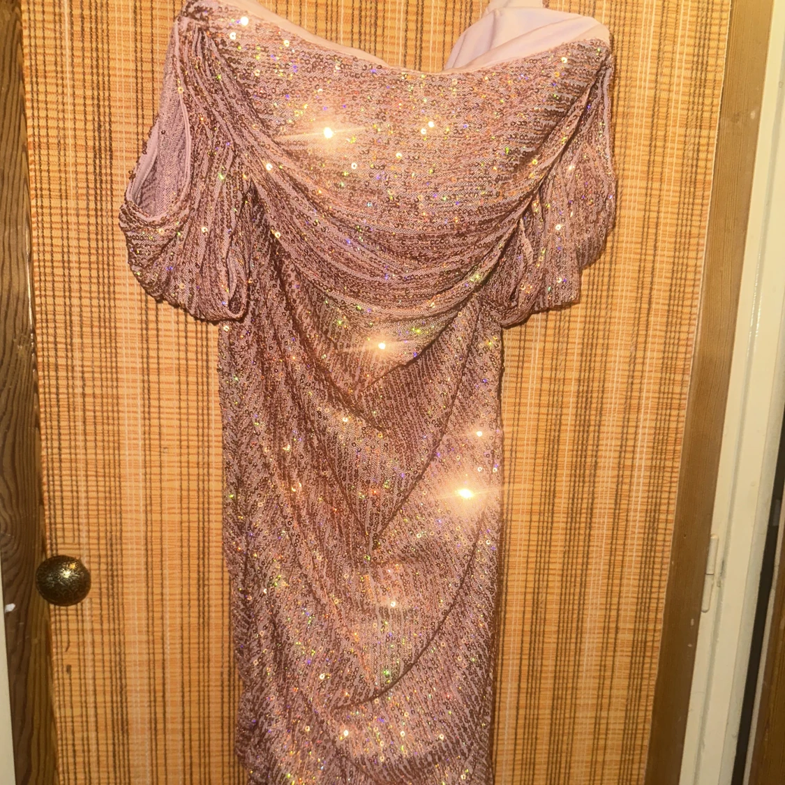 Paljettklänning 💖 - 90