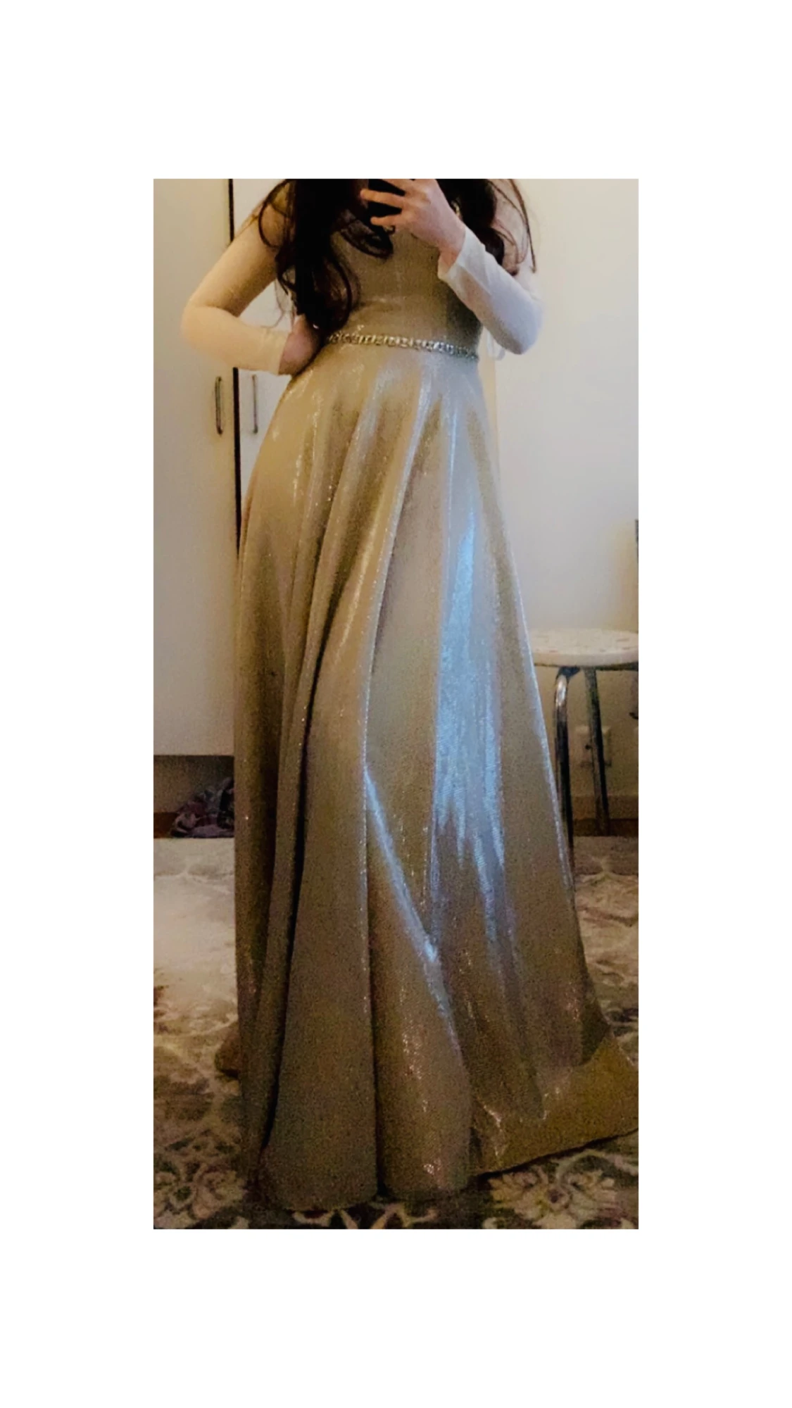 Fin och lång balklänning.  - 90