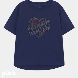 SLUTSÅLD TRÖJA FRÅN ZADIG - skit snygg zadig tröja som inte kommer till användning!