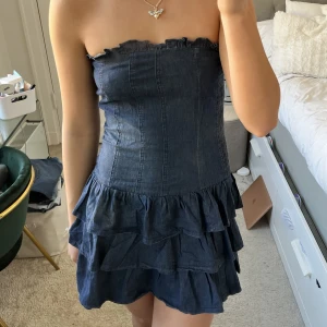 Denimklänning! - Så snygg denim klänning!!! 