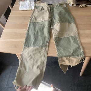 Multi color jeans - Använda. 