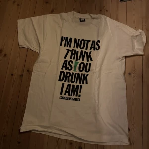 Vintage tshirt men roligt tryck - En sjukt rolig vintage tshirt! Size xl sitter lite mindre imo