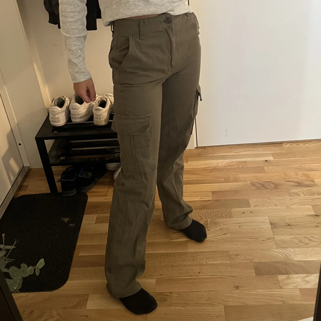 Gröna cargobyxor  - 90