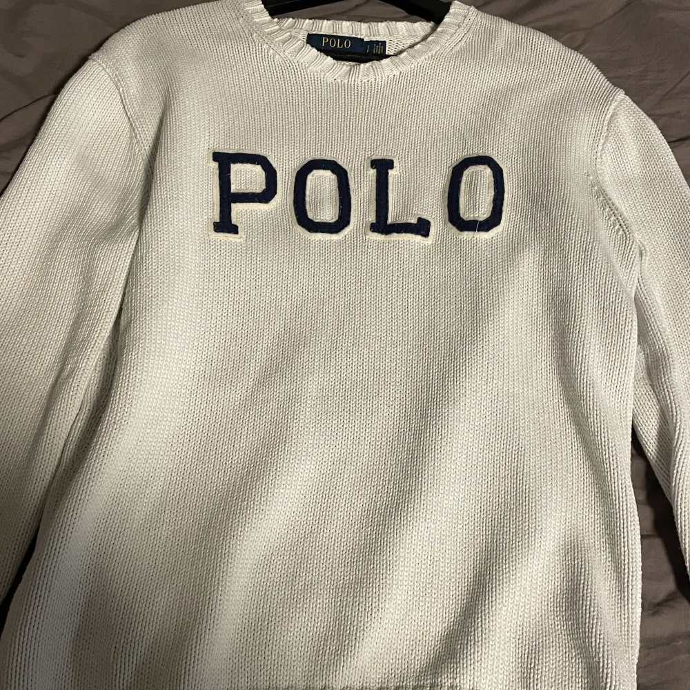 Polo Ralph Lauren stickad tröja storlek S pris går att diskutera . Hoodies.