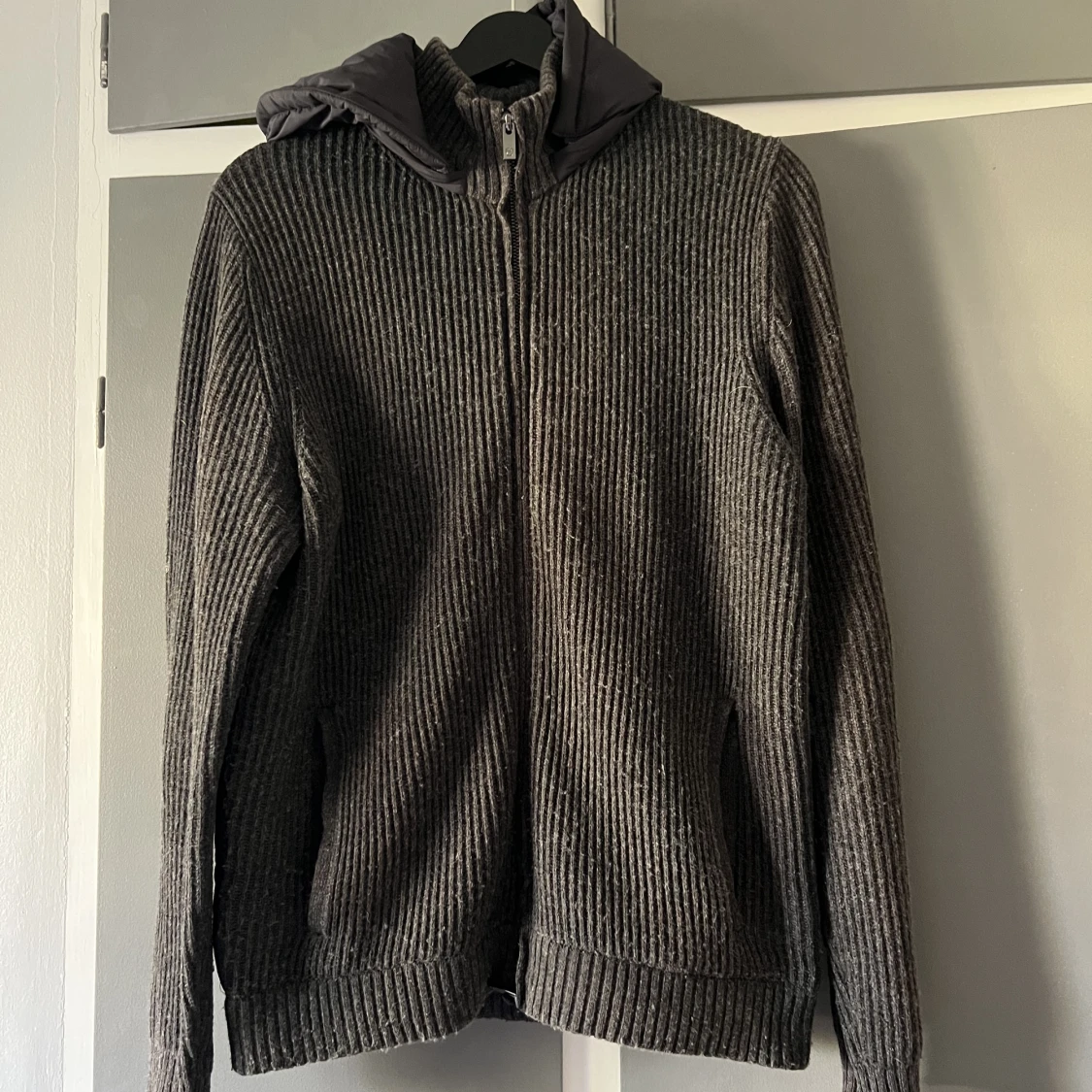 Massimo Dutti Cardigan - 90