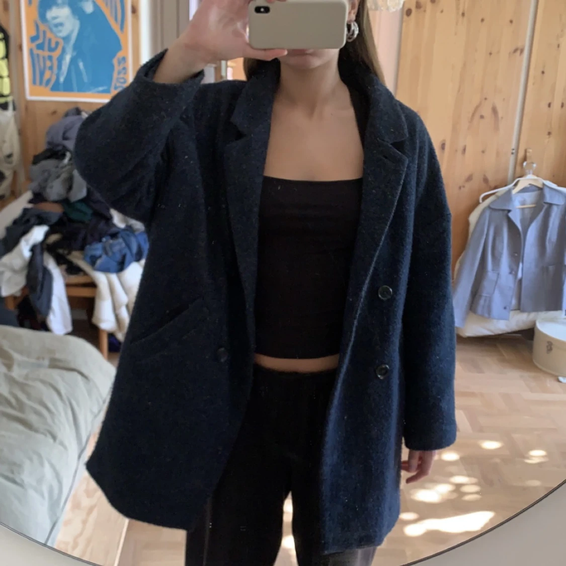 Mörkblå kappa från Monki💕