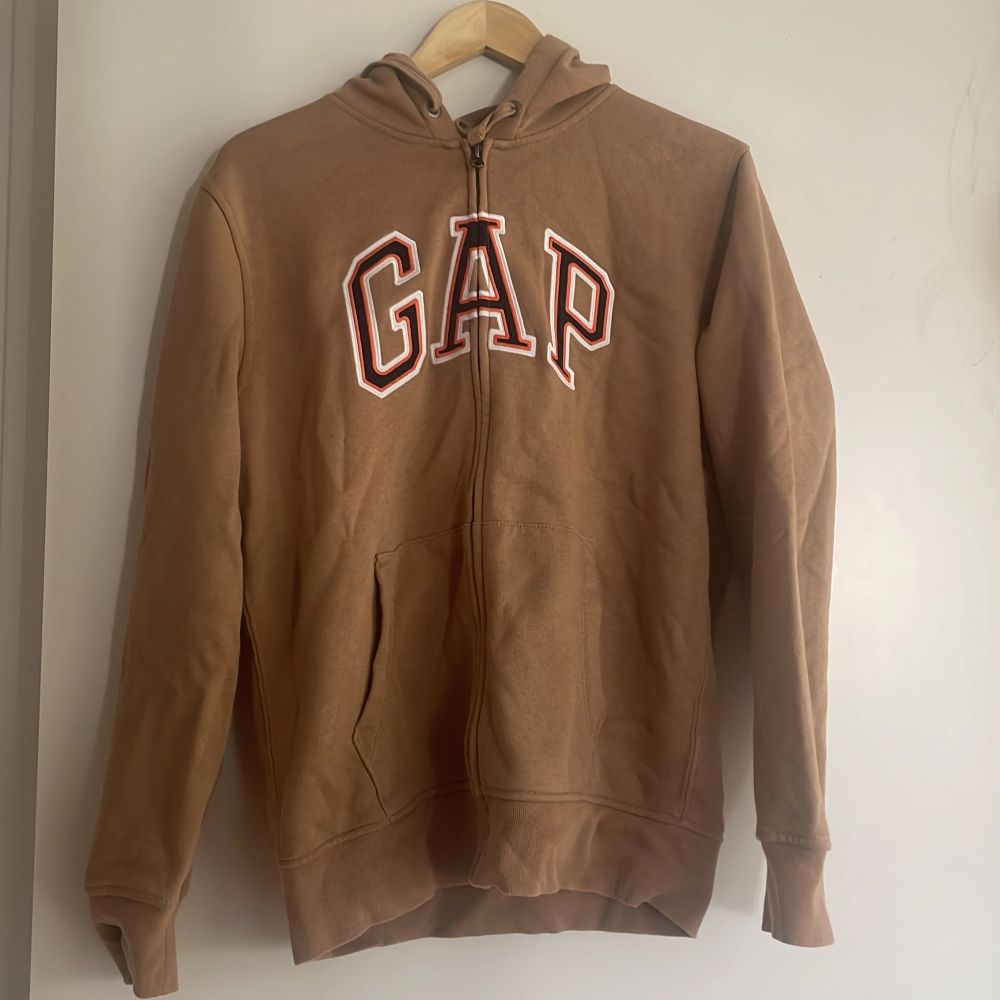 gap brun hoodie