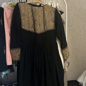 Afghansk klänning - Afghansk klänning