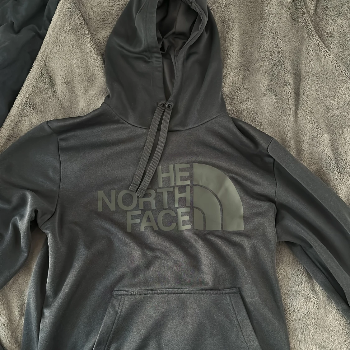 Northface hoodie 