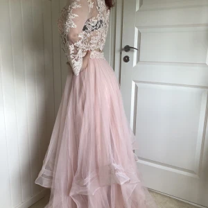 Rosa Balklänning  - Använd en gång, som ny.