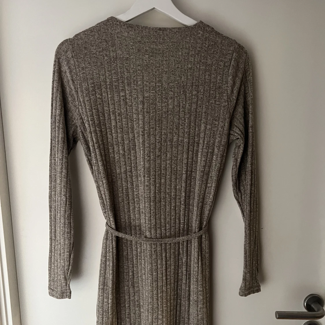 Långärmad klänning - 90