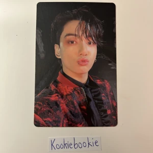 Jungkook photocard  - wts jk pc Tillgänglighet:✅  (säljer hela min kollektion!)