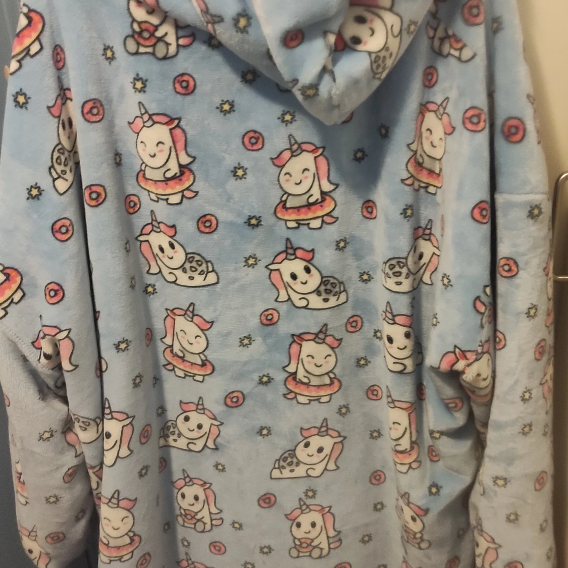 Oodie med enhörningsmotiv - 90