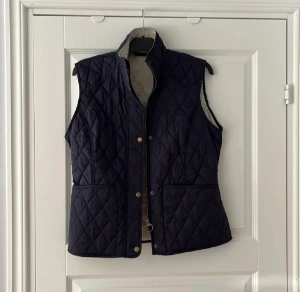 Barbour väst - Oanvänd barbour väst köpt i USA för några år sedan. 🇺🇸