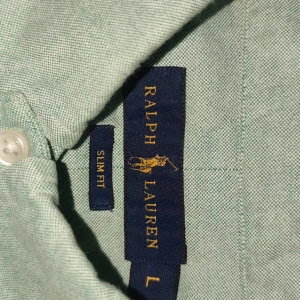 Ralph Lauren skjorta - Ralph Lauren ljus grön helt oanvänd storlek L slim fit 