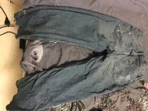 Jeans från h&m - Jeans från h&m i storlek 34.