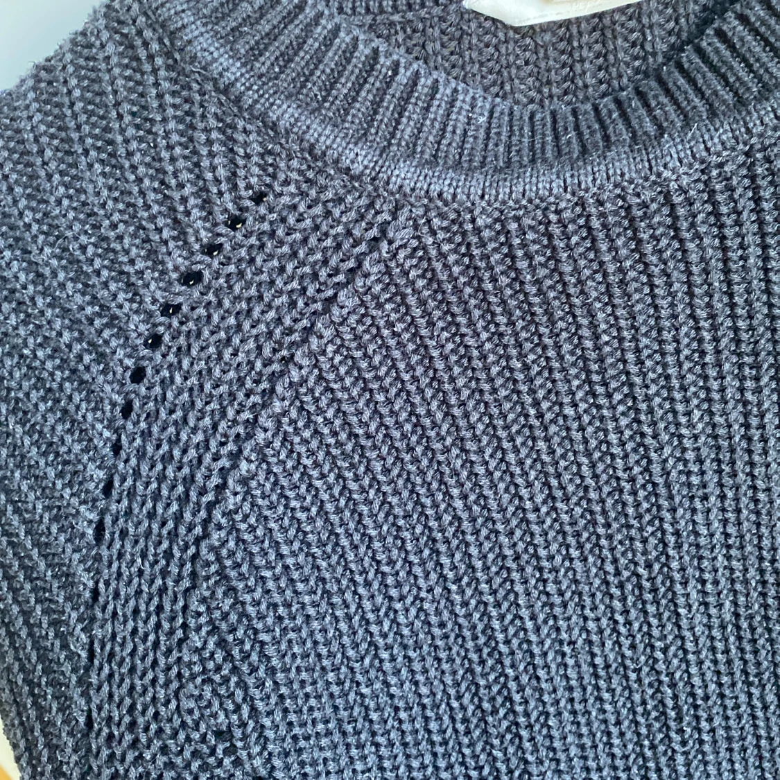 Stickad tröja från hm - 91