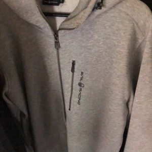 Sail racing hoodie  - Fin