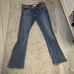 Zara jeans  - Jeans från zara