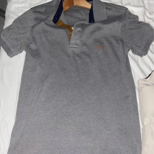 Hugo boss pike  - Storlek S