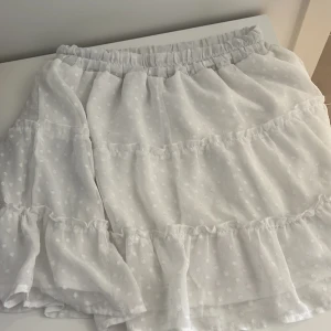 Kjol - Hämtas Tyresö eller frakt