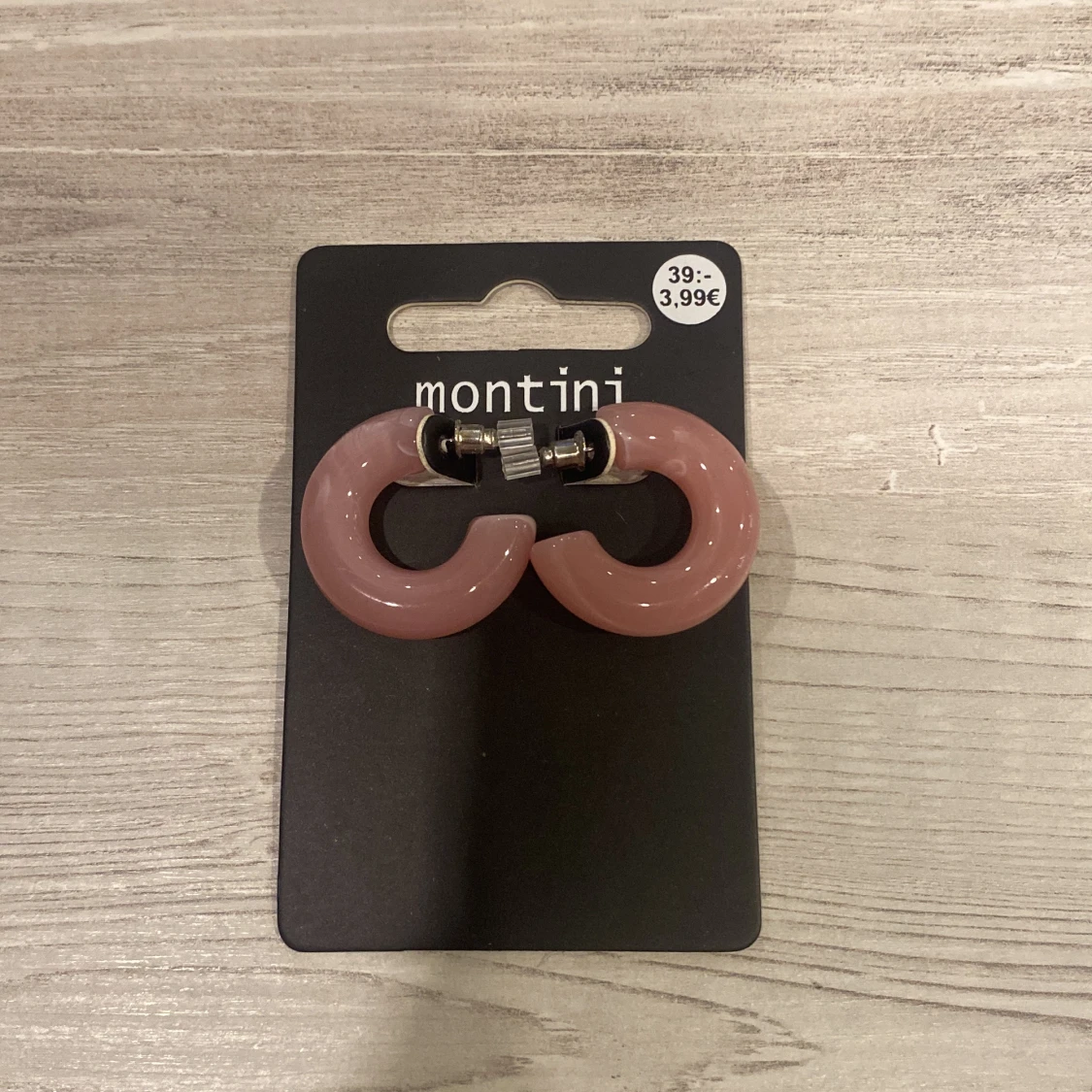 Ur&penn nyköpta 2 pack örhängen, grön och rosa - 91