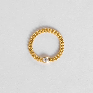 Sökes  - Sökes Bella ring från Safira i  Strl 17.