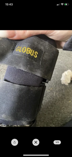 Globus senskydd - Superfina globus senskydd! Superfint skick, hela och praktiska! Storlek X-full 