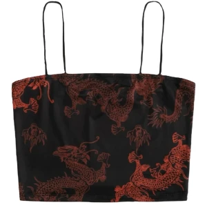 Linne-topp med draktryck  - • PS: om remmarna ser ojämna ut är det pga redigering av bakgrunden • Oanvänd   • Lätt stretch  • Material: polyester & elastan   Produktmått:  • Längd: 41  • Byst: 90