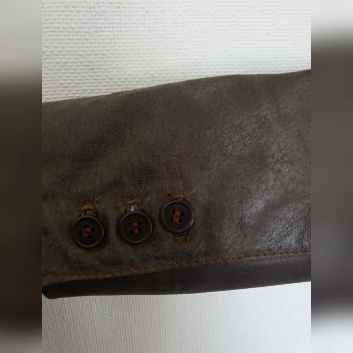 Brun skinnjacka  - 91