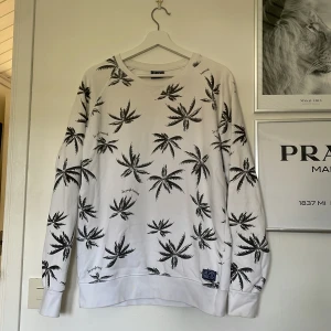 Tröja från BZP NYC - Läcker o enkel tröja! Size - small