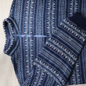 Stickad tröja vintage  - Vintage stickad tröja med sip up!🩵💙🩵💙