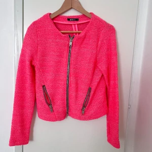 Jacka jacket  - Mycket bra skick 